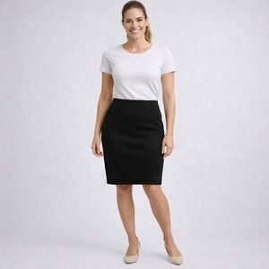 St. John Women’s Size 6 Black Knit Wool Skirt Pencil Straight Vintage Academia